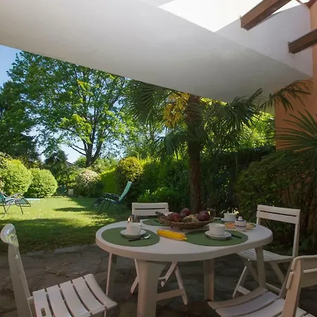 Rododendro Rosso Appartement Ispra