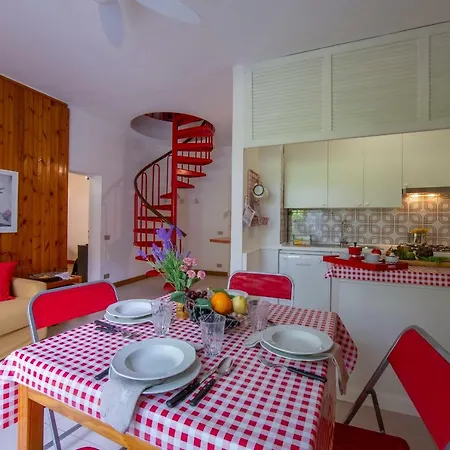Appartement Rododendro Rosso Ispra